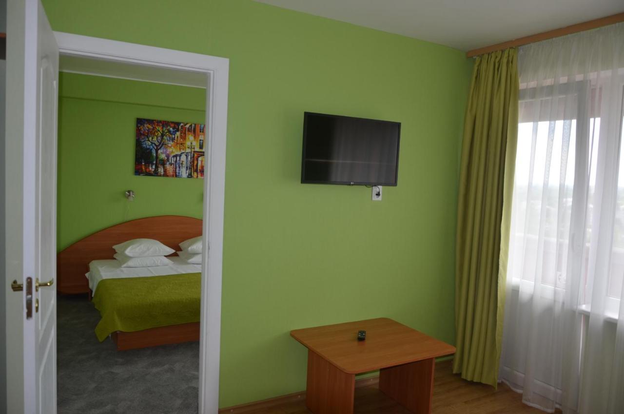 Latgale Hotel Rezekne Exterior photo